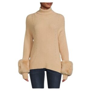 NWT Brochue Walker fur sleeves sweater